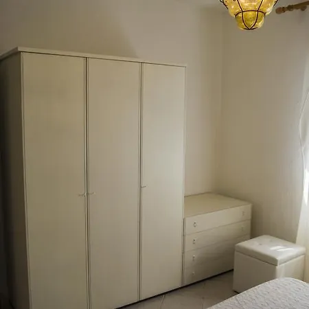 Gianni E Pia Bed & Breakfast Luogosanto