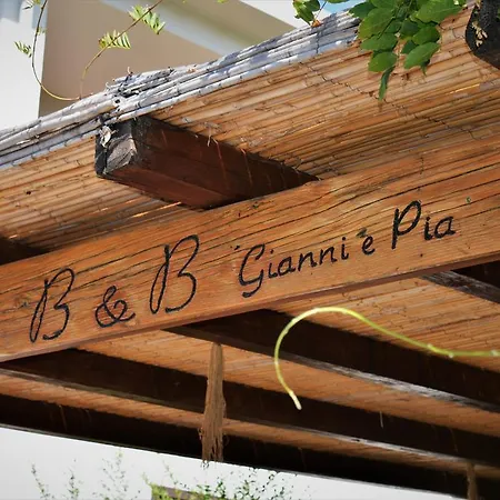 Gianni E Pia Oda ve Kahvaltı 3*