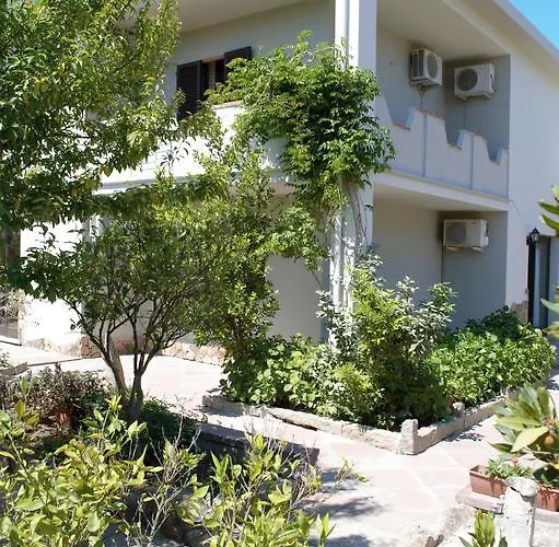 Gianni E Pia Bed & Breakfast